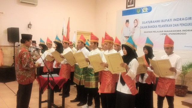 Bupati Inhil Lantik Pengurus IPMI Ponorogo